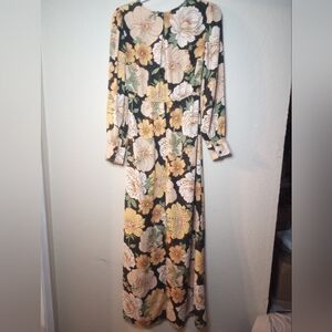 Forever 21 Floral Long Sleeve Dress - Black, Cream, Green